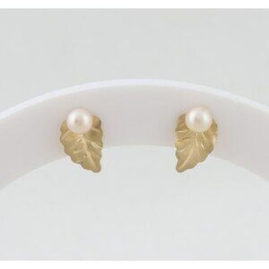 14k Yellow Gold Freshwater Seed Pearl Leaf Earrings Stud Post 3/8" x 1/4"